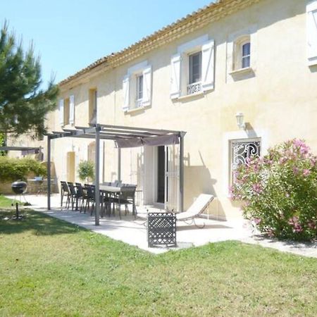 Les Templiers - Petit Bizerty 36 Pers Villa แซ็ง จิลส์ ภายนอก รูปภาพ